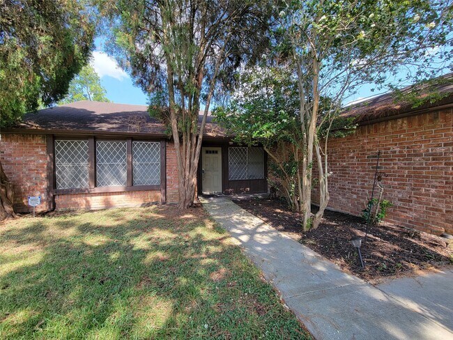 Photo - 9415 Beckford Dr