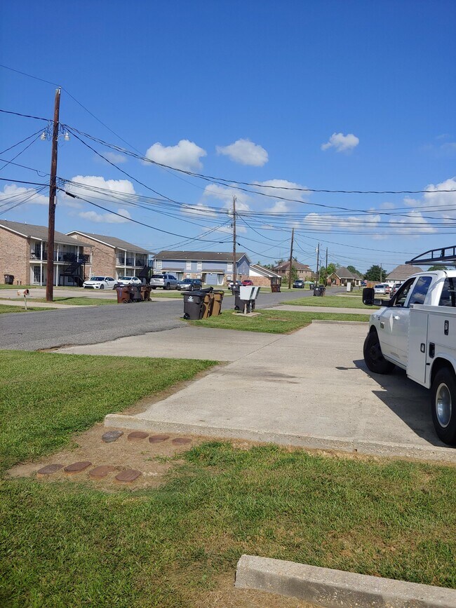 Photo - 115 Oak Ridge Ave