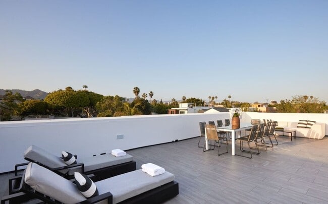 Photo - 839 Gardner LLC