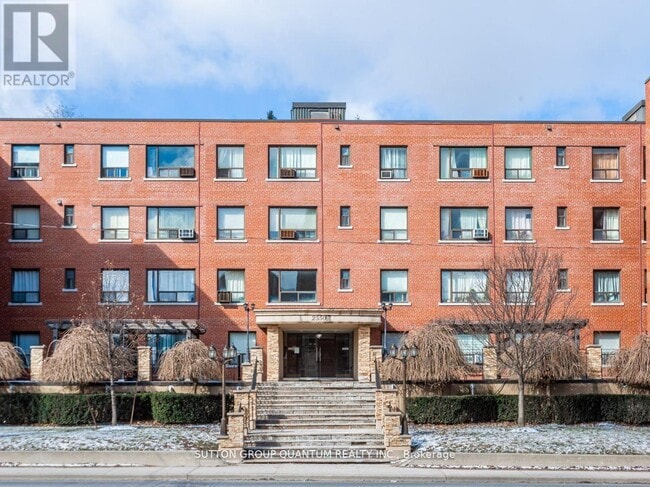 Photo - 2550 Bathurst St Unit 218