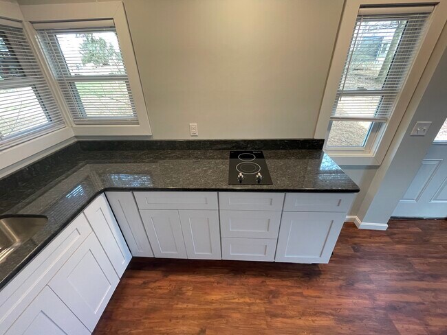 Photo - 255 Pine St Unit Studio