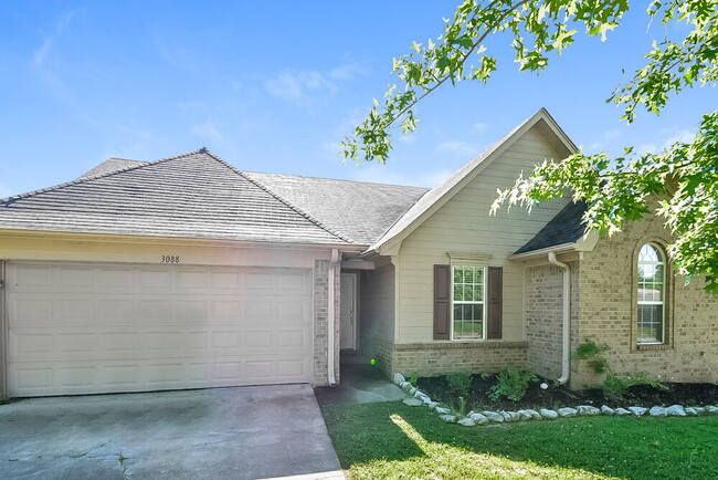 Photo - 3088 Conger Ct W House