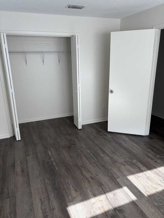 Photo - 1113 SW McFarlane Ave