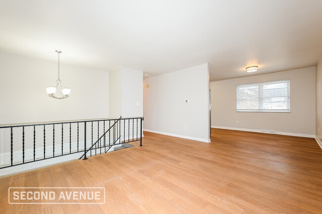 Photo - 1405 Cavitt Rd