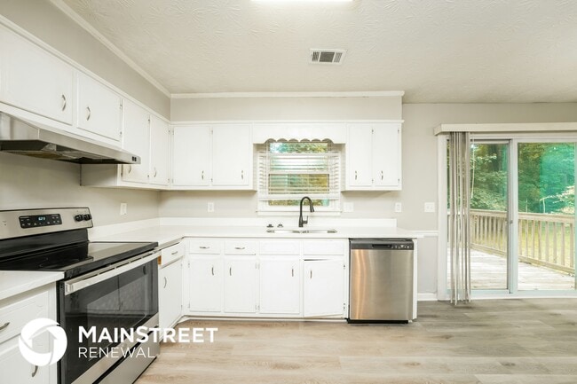 Photo - 3385 Revere Cir