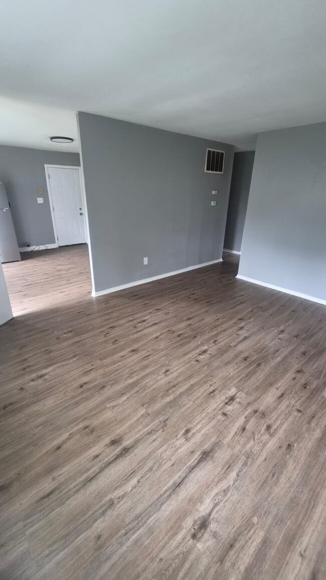 5286 Osceola Dr