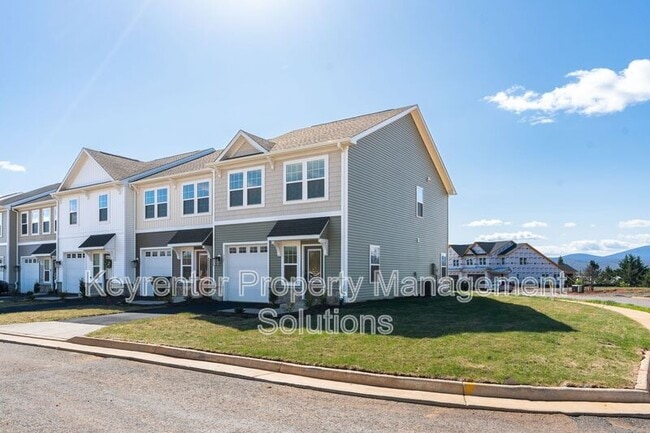 Photo - 337 Ridgeline Dr