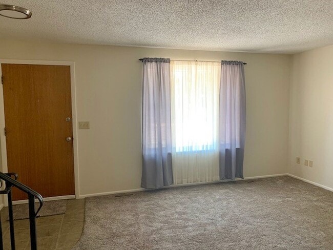 Photo - STUDENTS WELCOME! 3-Bed / 2-Bath Home 2 Miles from CSU