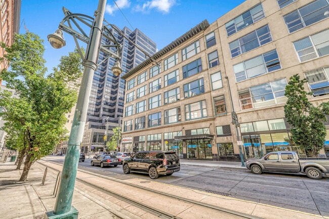 Photo - $1,550.00, 1 bed1 bath Updated Condo located in the heart of Denver Unit 205