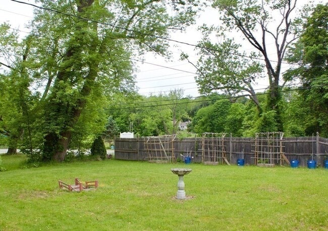 Photo - 203 Boston Post Rd