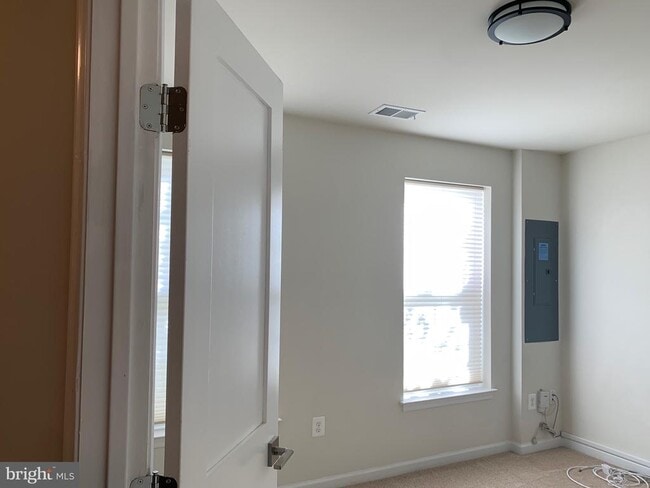 Photo - 7228 Barrberry Ln