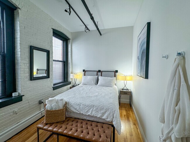 Photo - 13 Stanhope St Unit 13-19 #2A