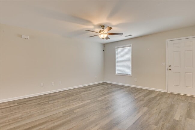 Photo - 2158 Catlet Ct