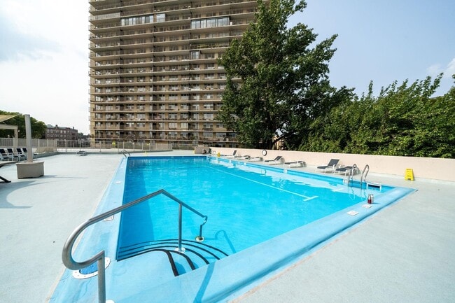Photo - 6040 JFK Blvd E Unit 23