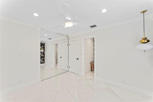 Photo - 3 bedroom in LIghthouse point FL 33064