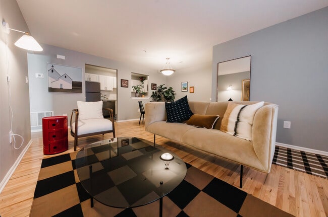 Photo - Whiton Hills