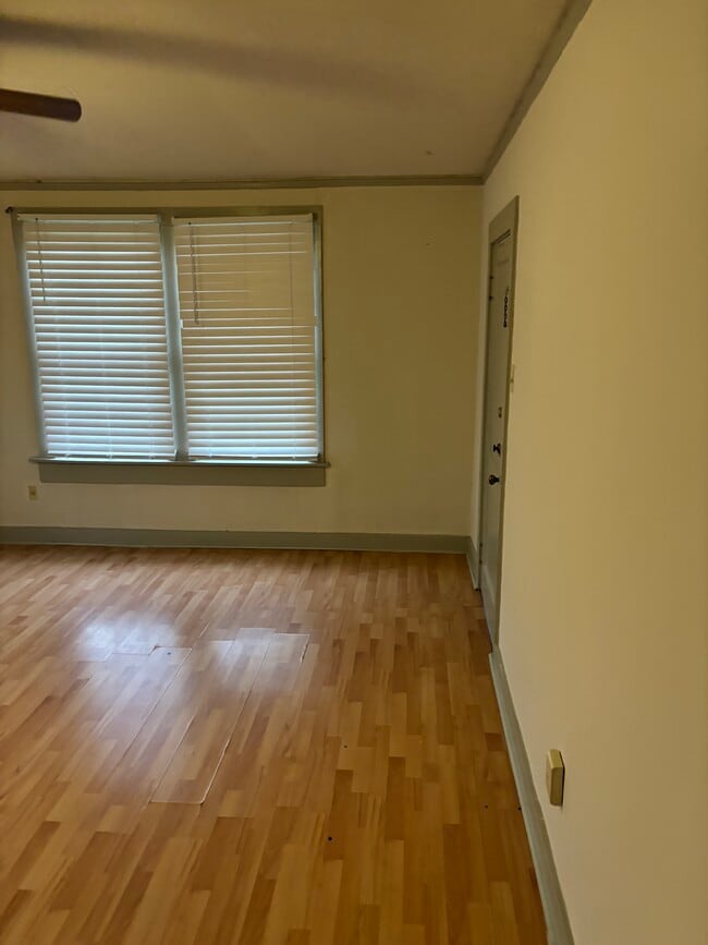 Photo - 861 Arlington Ave Unit 3