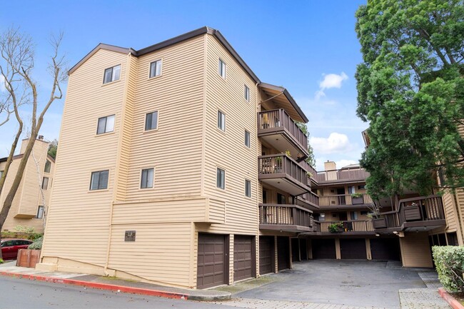 Photo - 99 Cleaveland Rd Condo