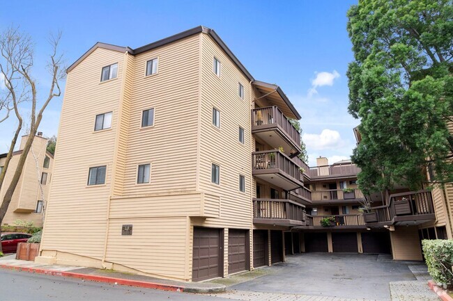 Building Photo - 99 Cleaveland Rd Rental