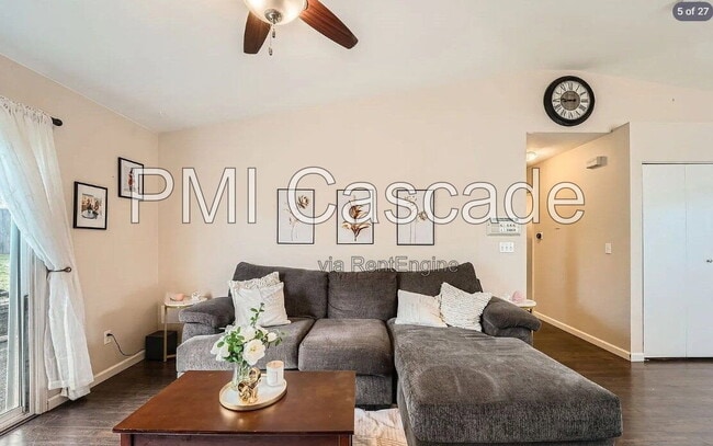 Photo - 4001 48th Ave NE