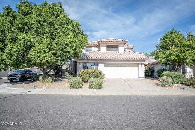 Building Photo - 3844 E Kings Ave