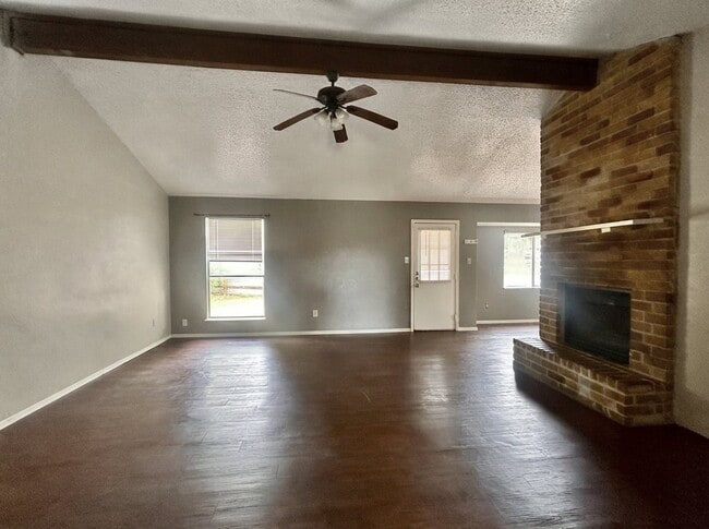 4816 Tournus Trail