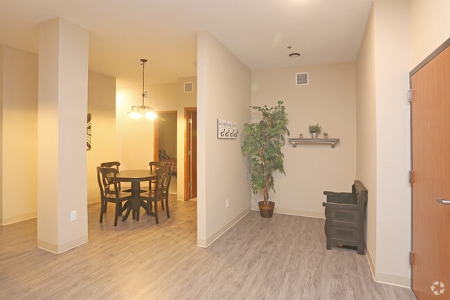 3 BD 1 BA 1279