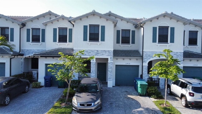 Building Photo - 13416 SW 287th St Rental