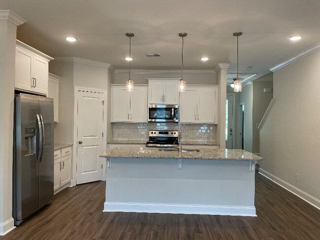 Photo - 314 Bleecker St S Townhome