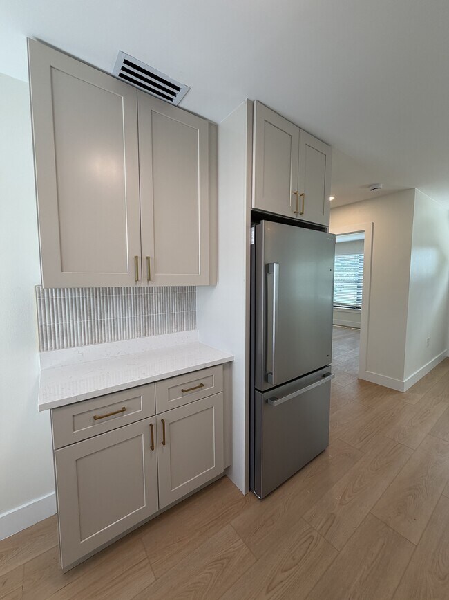 2 Bed/1 Bath - Unit 2