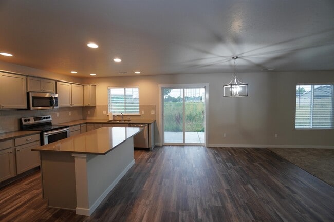 Photo - 13776 S Piano Ave