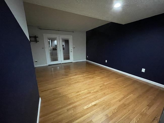 Photo - 2350 S Henderson St