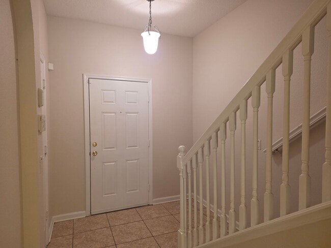 Photo - 16661 Cedar Crest Dr