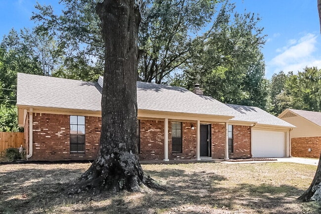 Photo - 6170 Chickasaw Dr