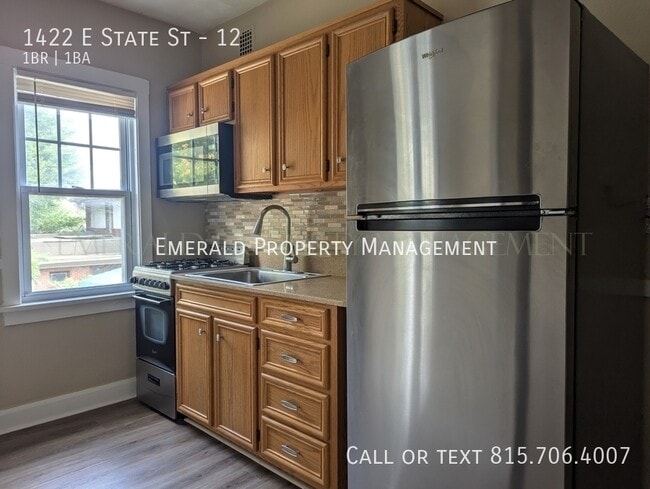 Photo - 1422 E State St Unit 12