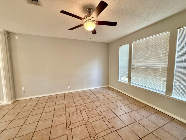 Photo - 16801 Langland Rd