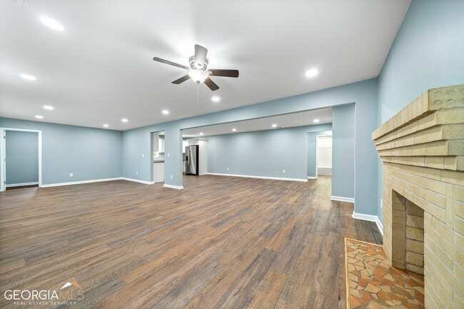 Photo - 1247 Cherokee Ave