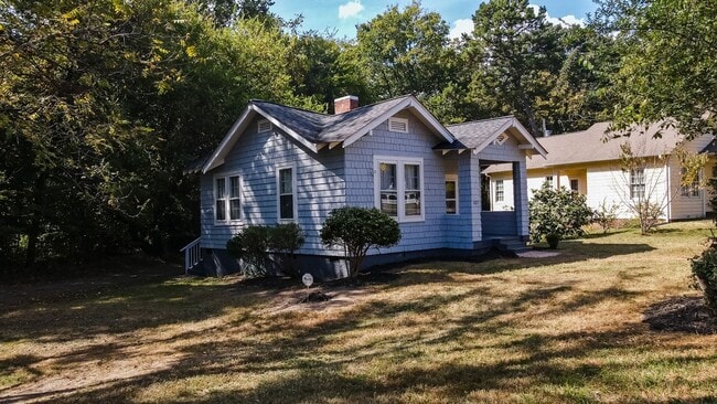 Photo - 621 Park Cir