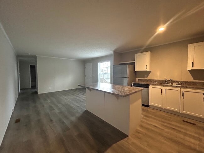 Photo - 11424 Oakgrove Dr