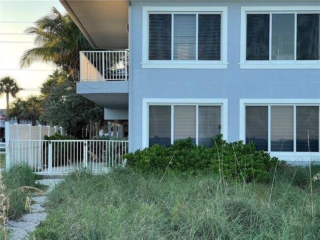 Photo - 4564 El Mar Dr Unit 6