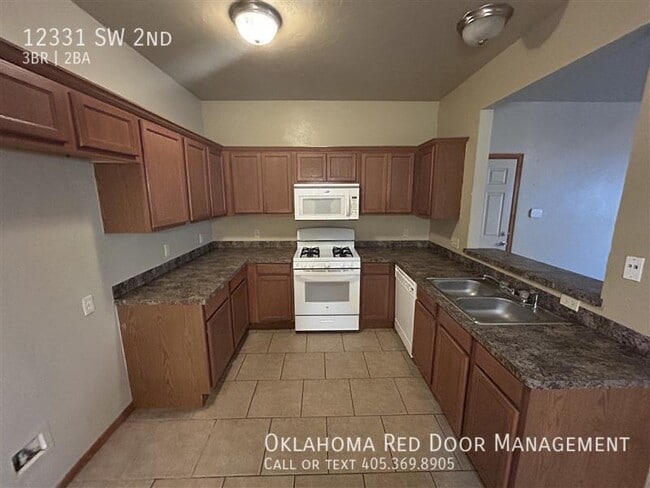 Photo - 12331 SW 2nd-