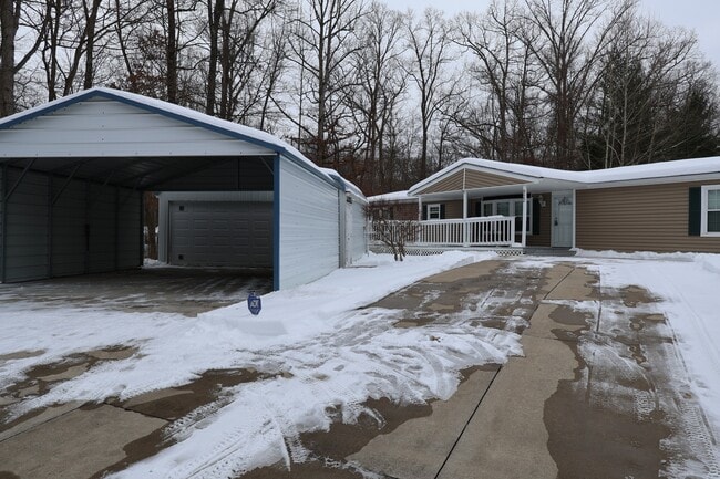 Photo - 922 Moss Oak Ct