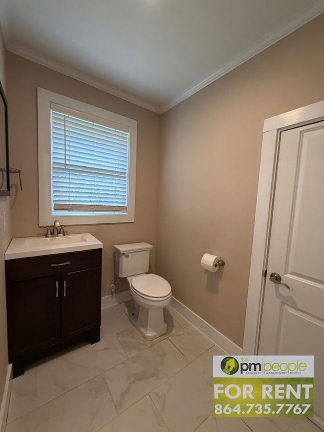 Photo - 209 Bivens St