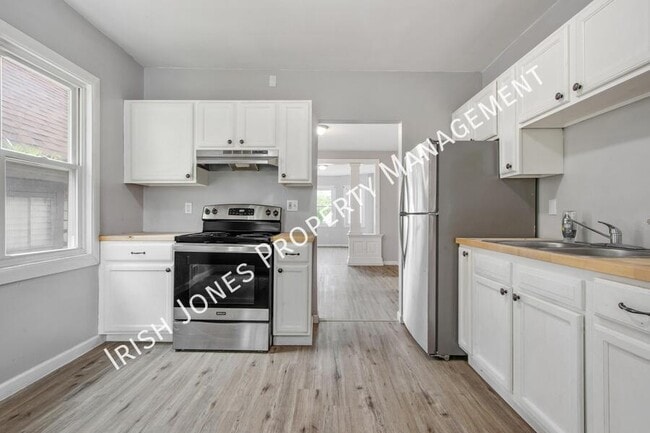 Photo - 529 Winslow Ave Unit Upper