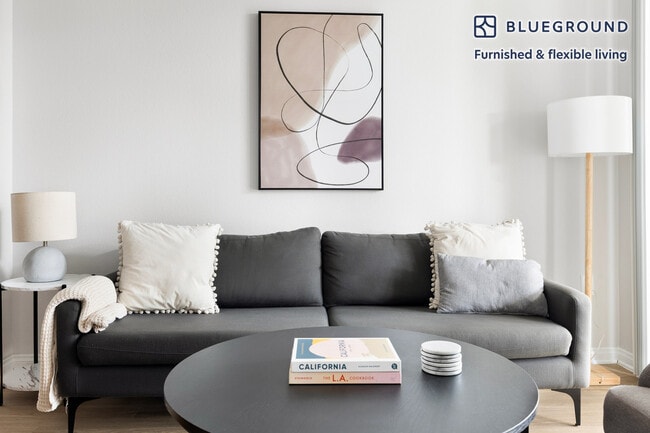 Photo - 8700 Pershing Dr Unidad SI FL2-ID1431