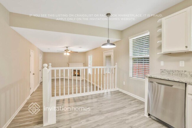 Photo - 2201 Clayton Ridge