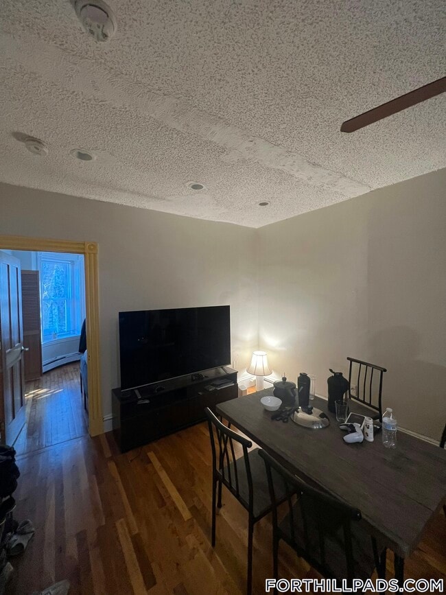 Photo - 127 Cedar St Unit 1