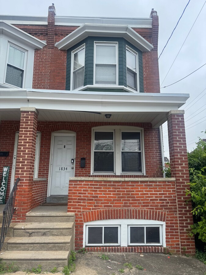 Photo - 1834 W 11th St