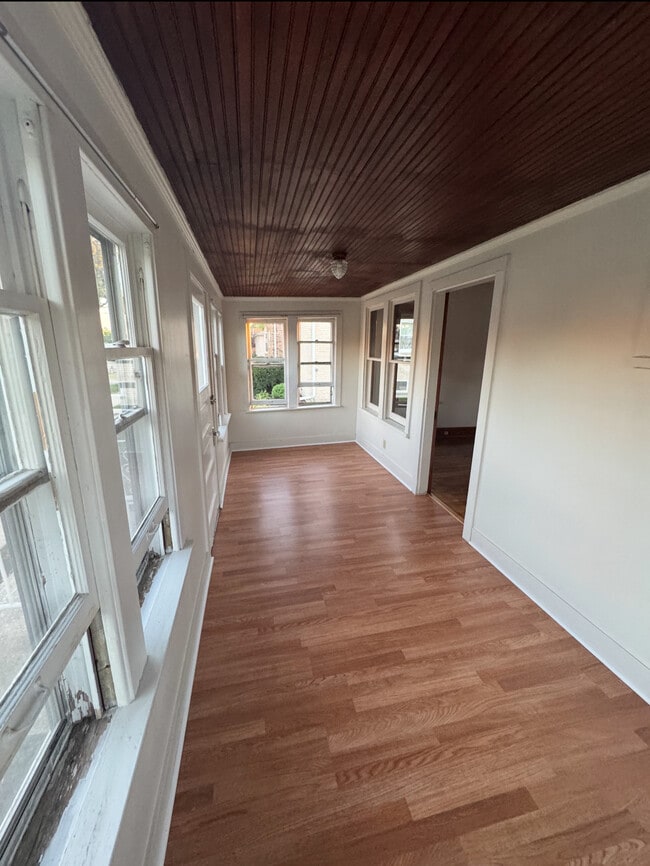 Photo - 4528 Park Ave