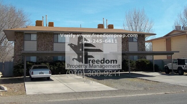 Building Photo - 496-32 1/8 32 1/8 Rd Unit 4